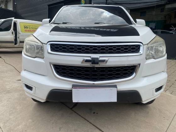 CHEVROLET S10 2.4 ADVANTAGE 4X2 CD 8V FLEX 4P MANUAL